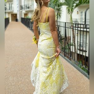 Beautiful yellow prom dress with white lace